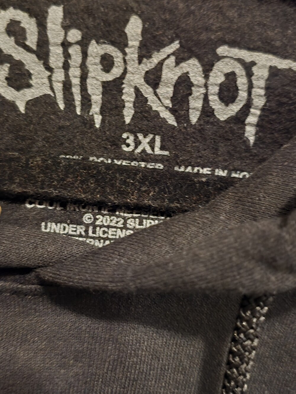 Black SLIPKNOT Hoodie with Blue Graphic - Band Pullover - Picture 4 of 4